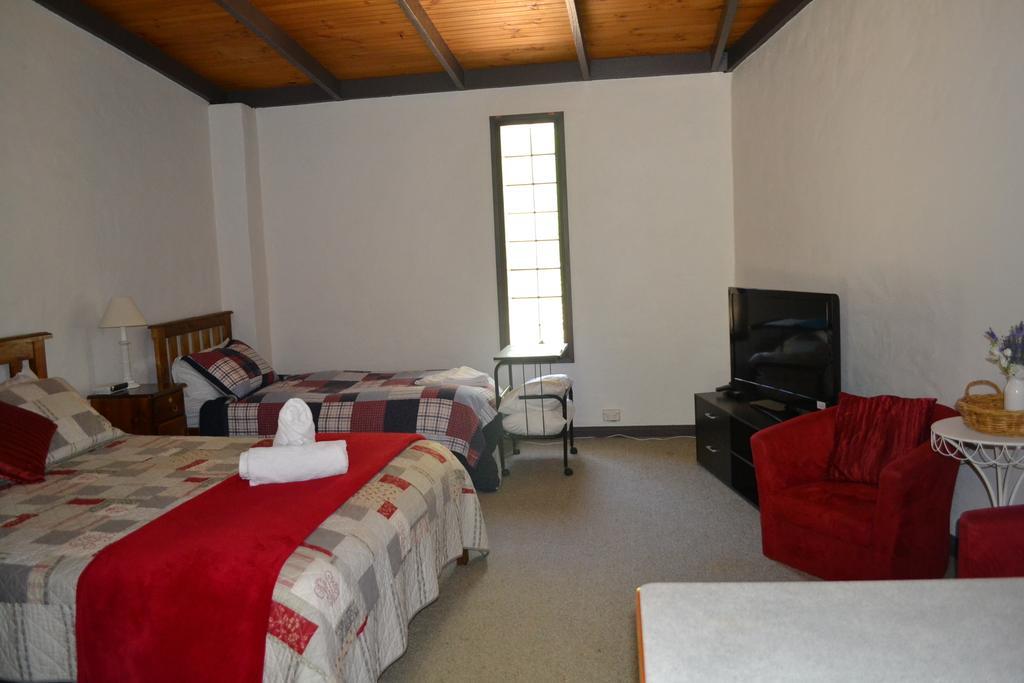 Colonial Bank Motel Omeo Kamer foto